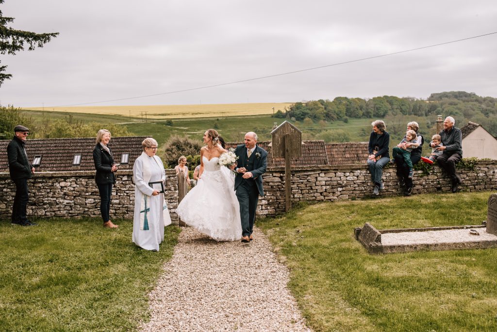 candid wedding photography