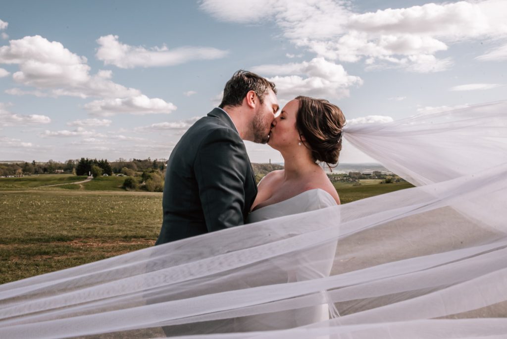 Cotswolds wedding photographer