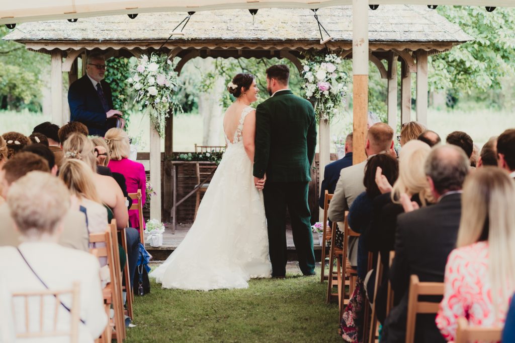 gloucestershire wedding photographer